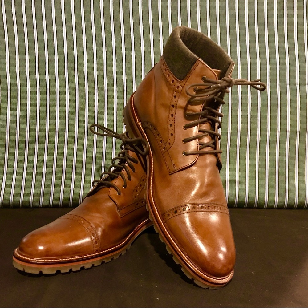 Excellent leather dress boots